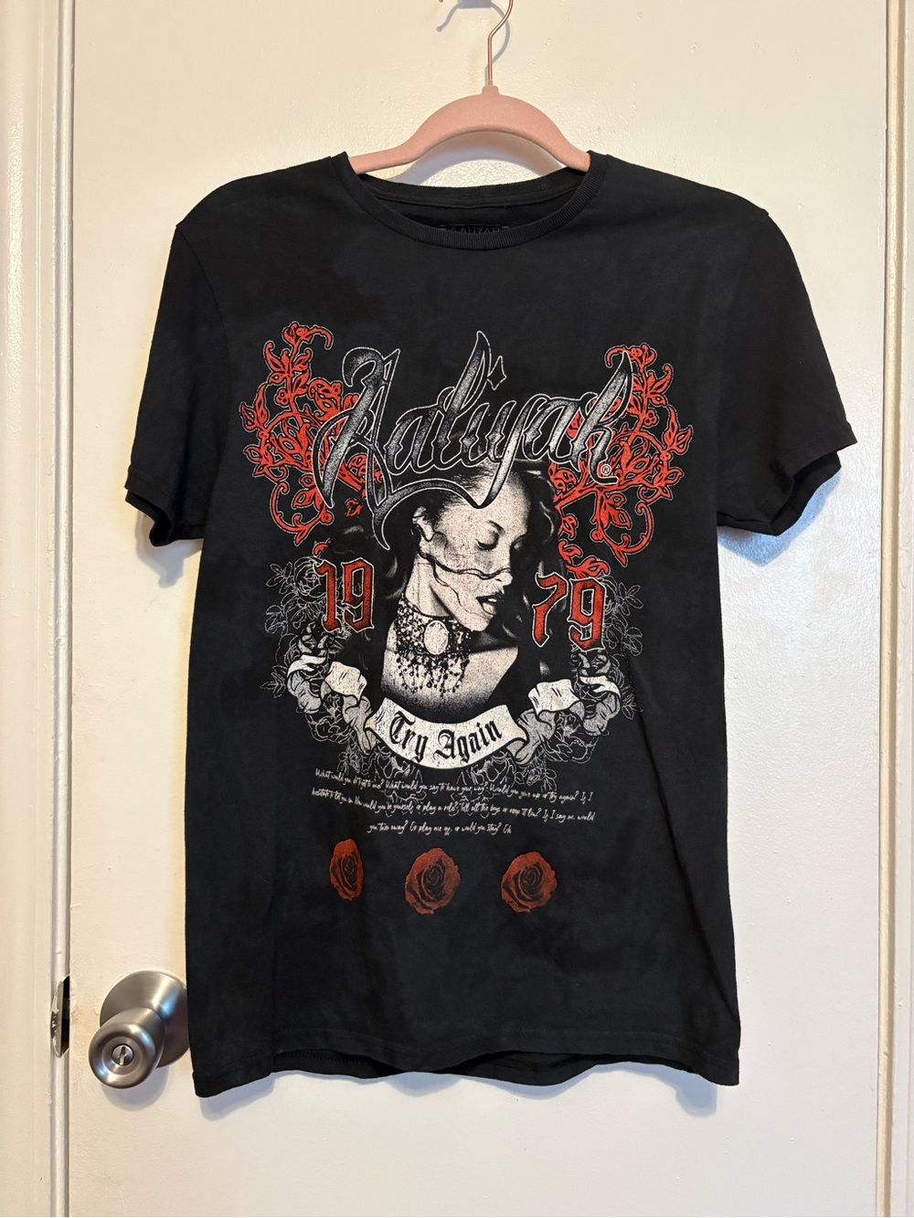 Alliyah Black subtle tie die Graphic Tee - '79 Cry Again